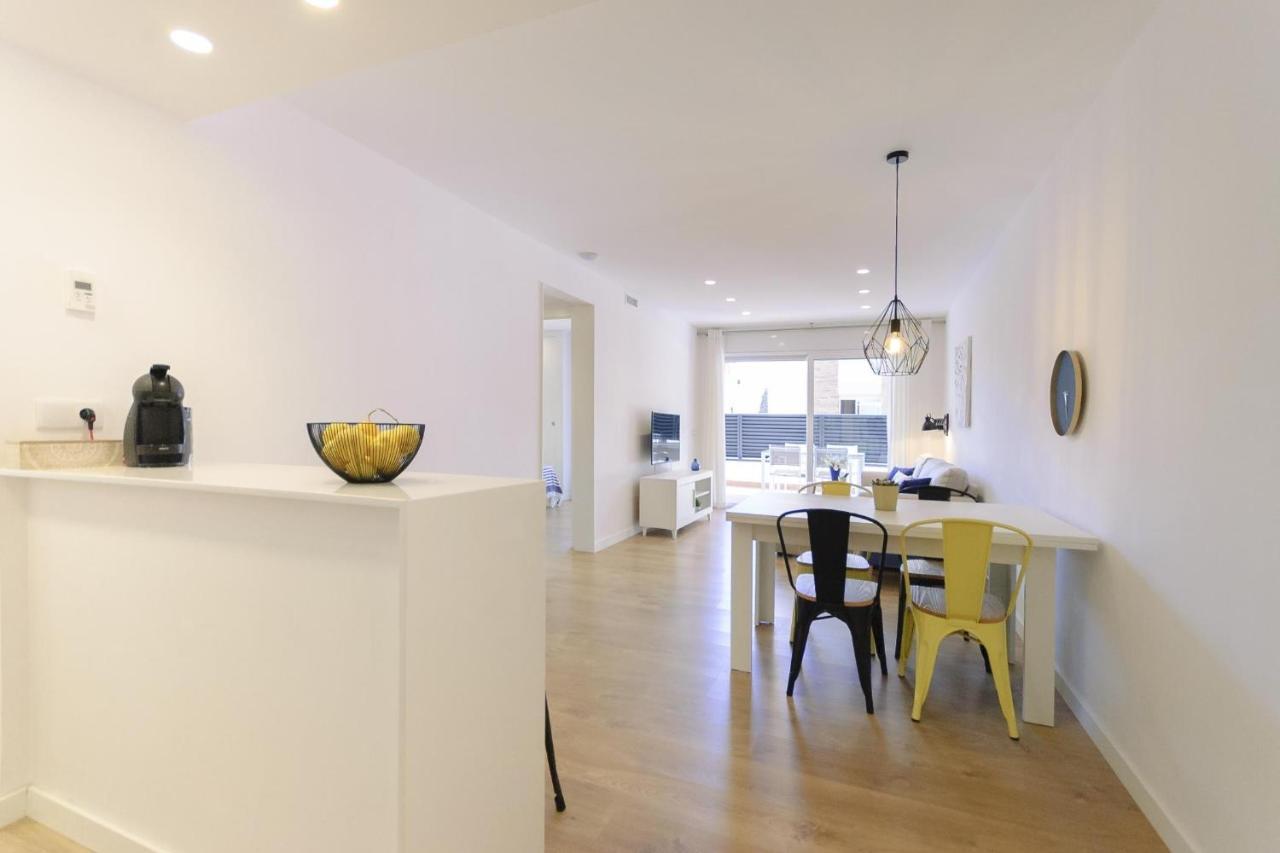 Lets Holidays Cozy Apartment With Terrace ตอสซาเดมาร์ ภายนอก รูปภาพ